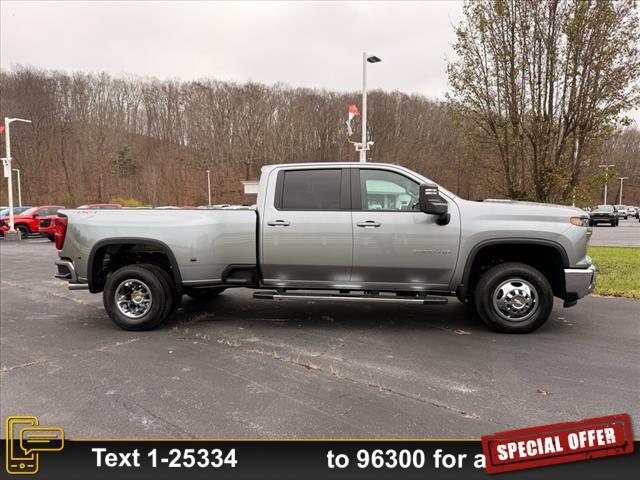 new 2025 Chevrolet Silverado 3500 car, priced at $77,900