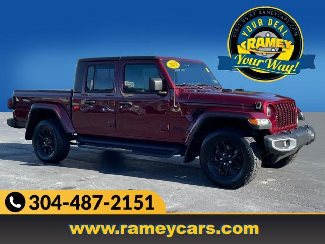 used 2022 Jeep Gladiator car, priced at $35,303