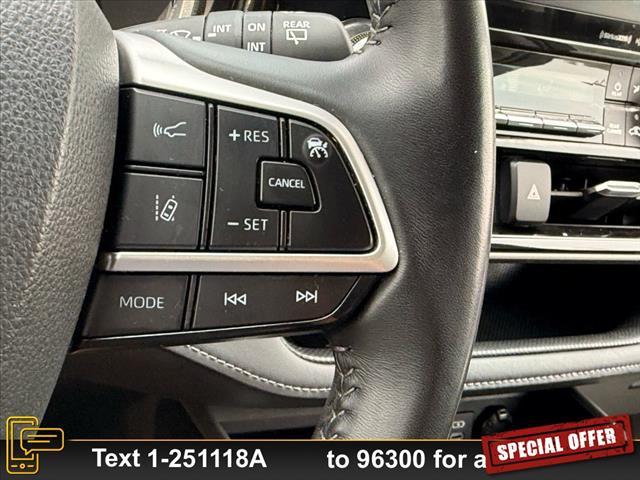 used 2022 Toyota Highlander car, priced at $37,881