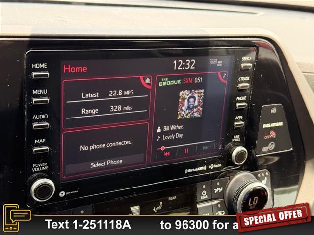 used 2022 Toyota Highlander car, priced at $37,881