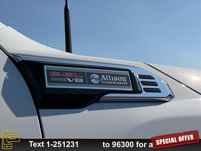 new 2025 GMC Sierra 2500 car, priced at $53,680