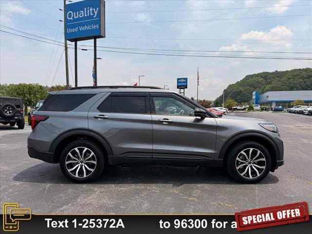 used 2025 Ford Explorer car, priced at $47,999