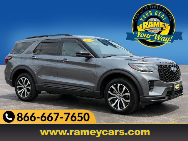 used 2025 Ford Explorer car, priced at $47,999