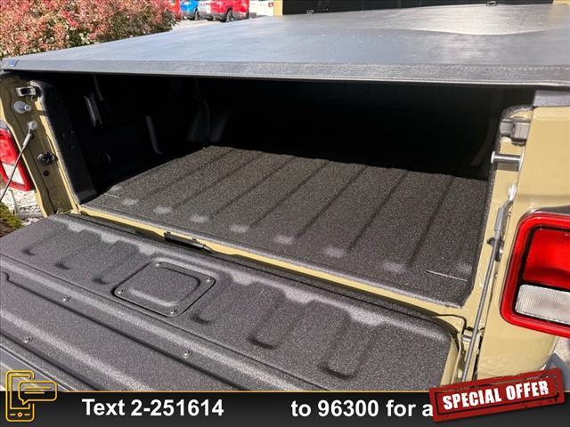 new 2025 Jeep Gladiator car, priced at $51,925