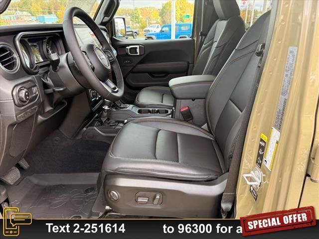 new 2025 Jeep Gladiator car, priced at $51,925