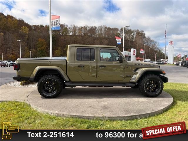new 2025 Jeep Gladiator car, priced at $51,925