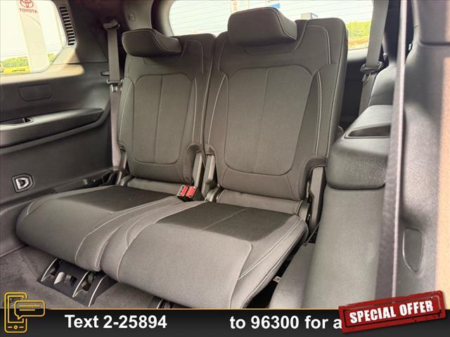 new 2025 Jeep Grand Cherokee L car, priced at $38,375