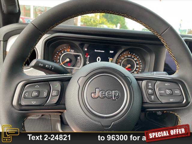 new 2024 Jeep Gladiator car, priced at $46,538