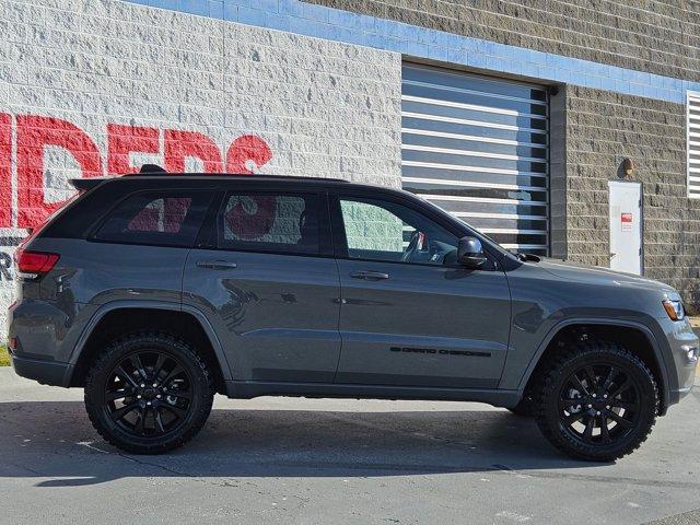 used 2022 Jeep Grand Cherokee WK car, priced at $29,877