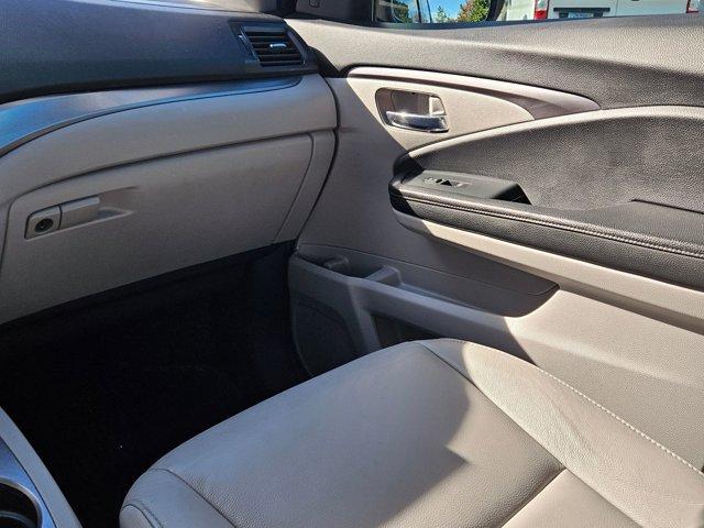 used 2020 Honda Pilot car, priced at $22,995