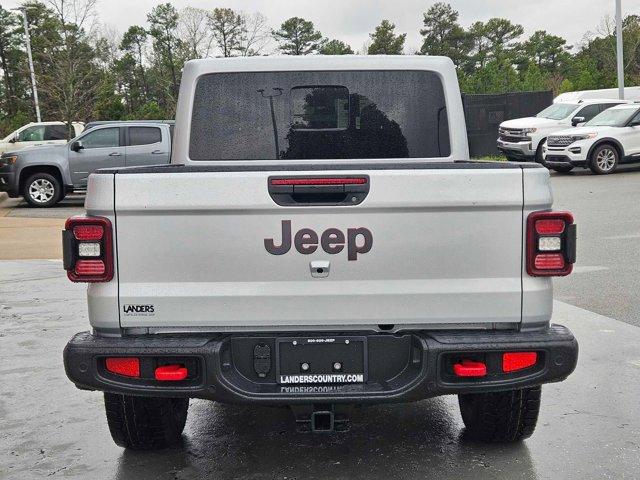 new 2024 Jeep Gladiator car, priced at $53,767