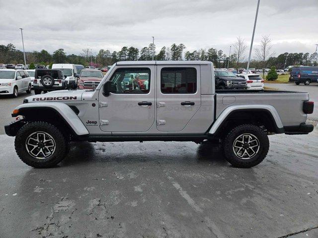 new 2024 Jeep Gladiator car, priced at $53,767