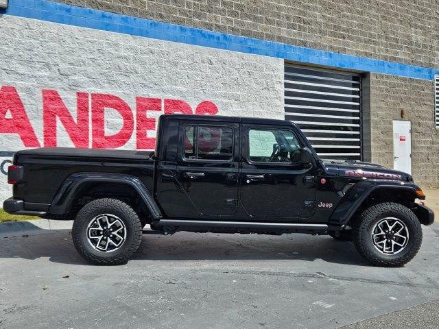 new 2025 Jeep Gladiator car, priced at $52,598