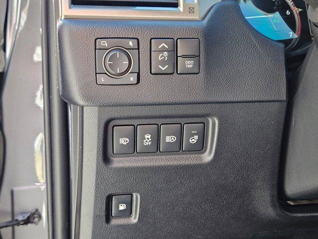 used 2021 Lexus GX 460 car, priced at $40,128