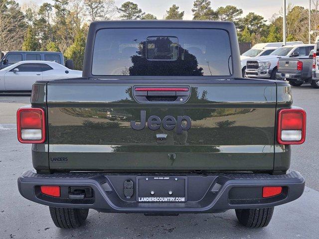 new 2024 Jeep Gladiator car, priced at $45,139