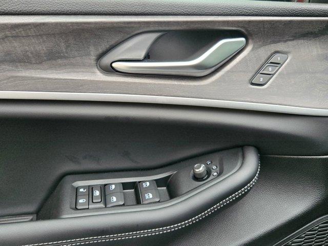 new 2025 Jeep Grand Cherokee car, priced at $52,835