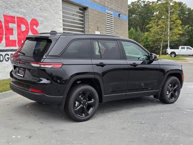 new 2025 Jeep Grand Cherokee car, priced at $52,835