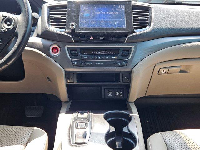 used 2023 Honda Ridgeline car, priced at $27,500