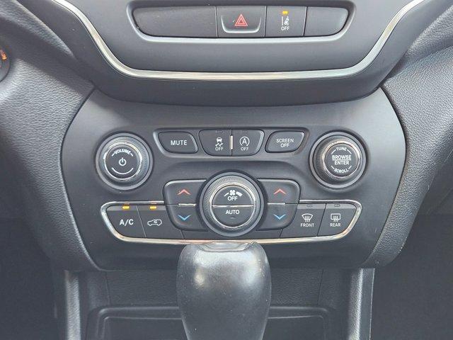 used 2022 Jeep Cherokee car, priced at $21,750