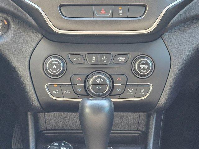 used 2022 Jeep Cherokee car, priced at $25,495