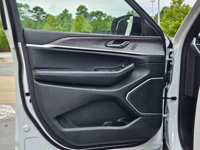 new 2025 Jeep Grand Cherokee L car, priced at $57,860