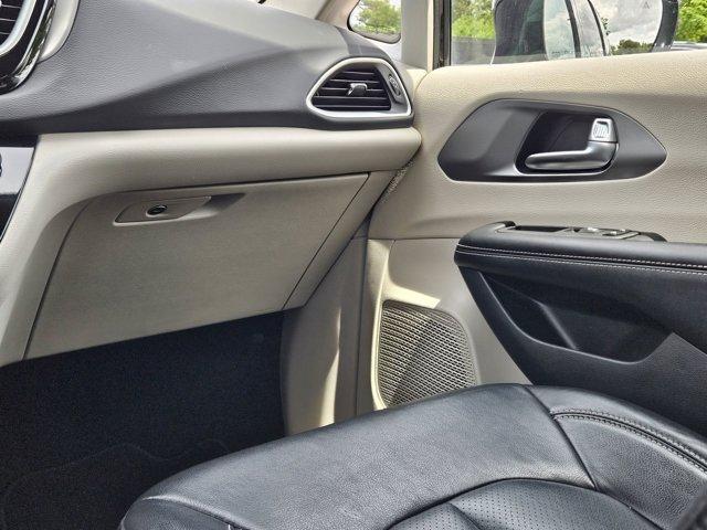 used 2022 Chrysler Pacifica car, priced at $24,809