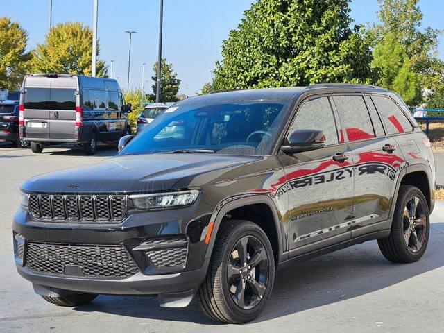 new 2025 Jeep Grand Cherokee car, priced at $47,474