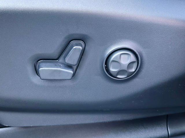 new 2026 Chrysler Pacifica car