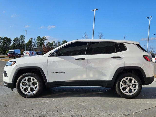 new 2025 Jeep Compass car, priced at $28,789