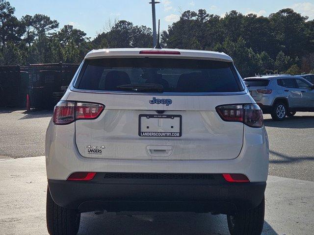 new 2025 Jeep Compass car, priced at $28,789