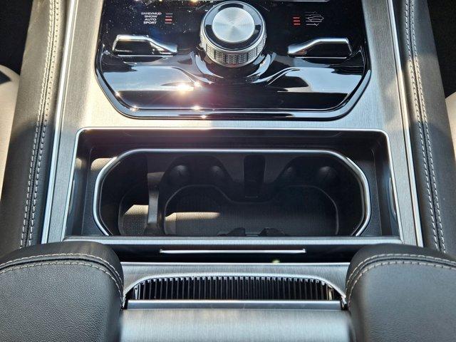 new 2025 Jeep Wagoneer car, priced at $77,617