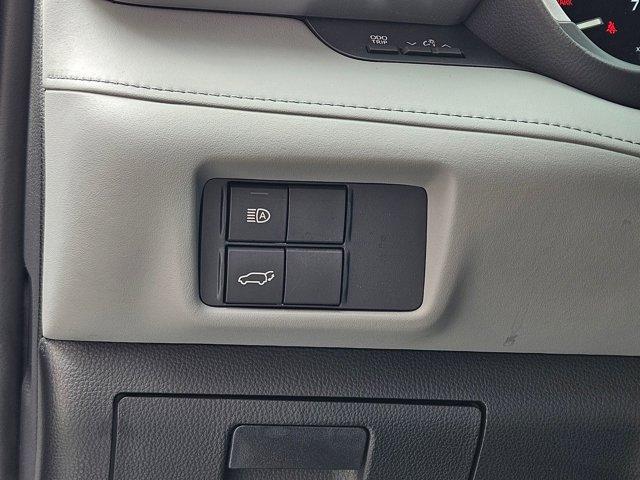 used 2021 Toyota Highlander car, priced at $34,995