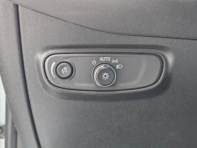 used 2022 Chevrolet Equinox car, priced at $19,499