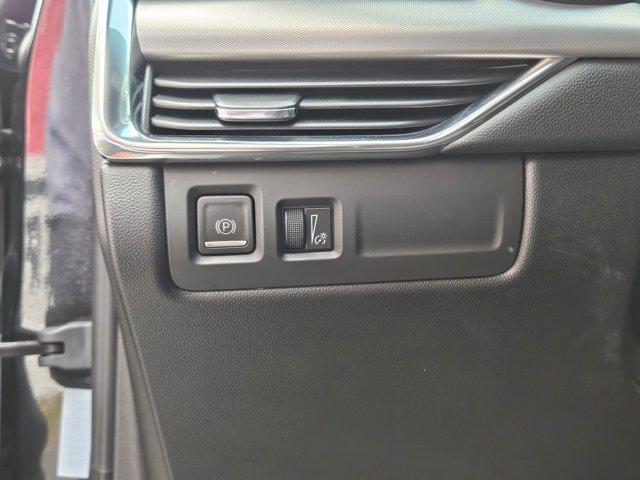 used 2023 Cadillac XT4 car, priced at $27,917