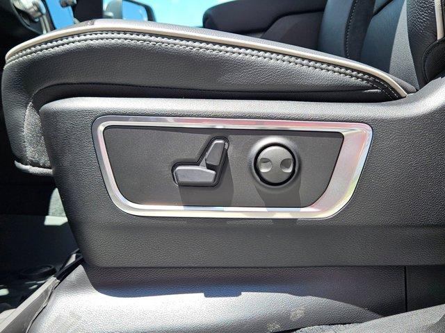 new 2025 Ram 1500 car, priced at $61,326
