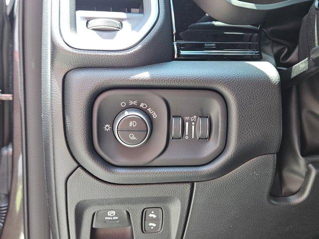 new 2025 Ram 1500 car, priced at $61,326