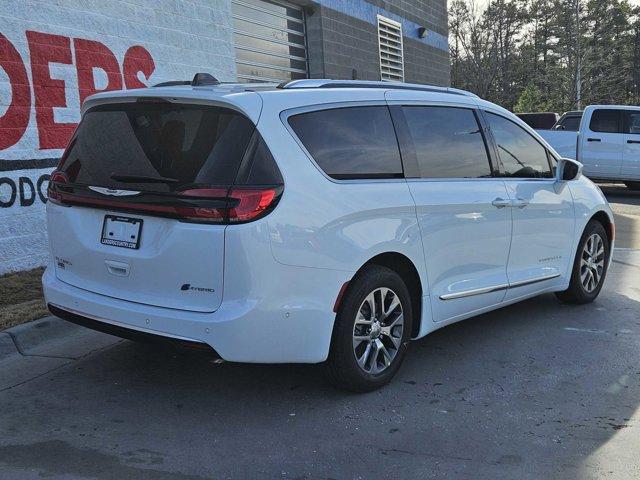 new 2024 Chrysler Pacifica car, priced at $63,604