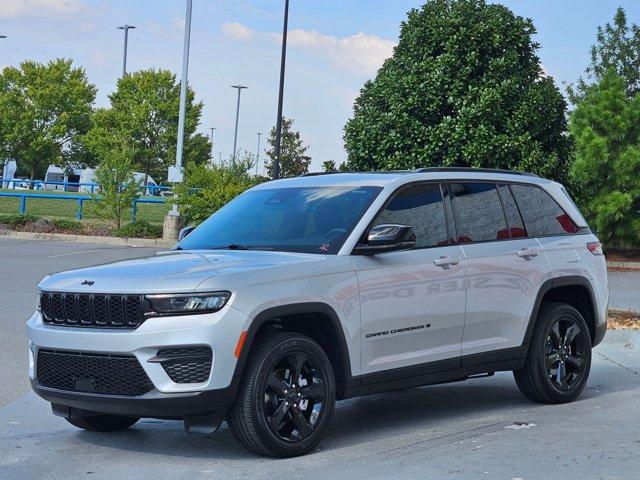 used 2024 Jeep Grand Cherokee car, priced at $37,496