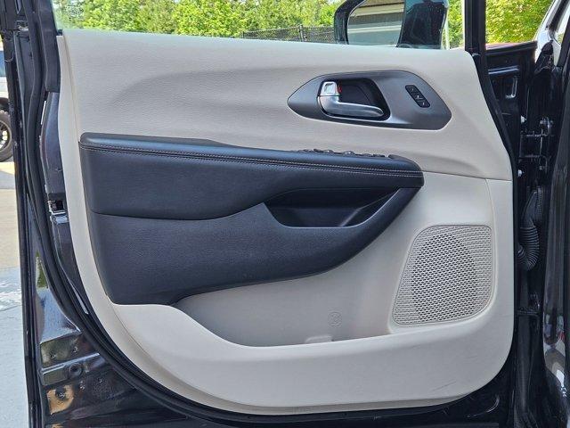 used 2022 Chrysler Pacifica car, priced at $23,500