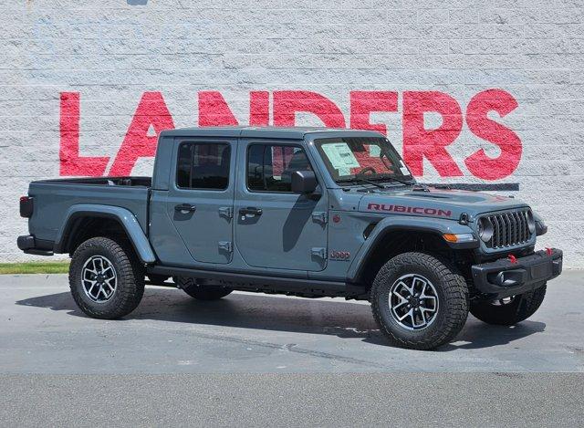 new 2025 Jeep Gladiator car, priced at $53,454