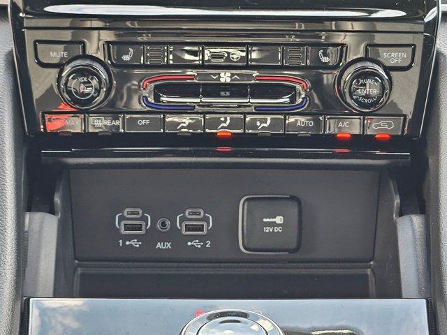 new 2025 Jeep Grand Cherokee L car, priced at $45,870