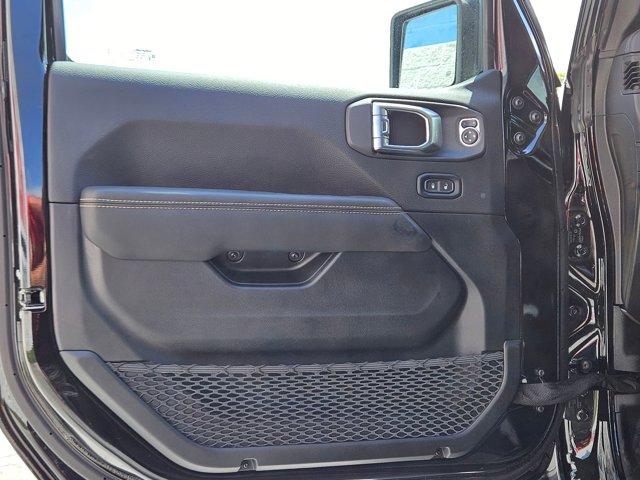 new 2025 Jeep Wrangler car, priced at $51,881