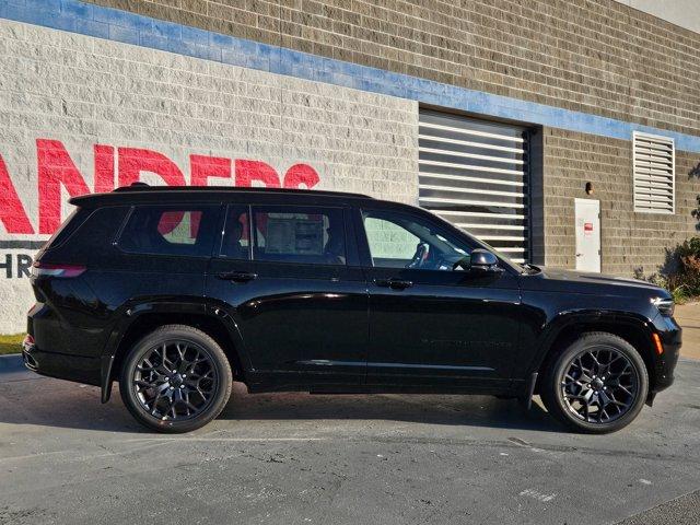 new 2025 Jeep Grand Cherokee L car, priced at $71,099