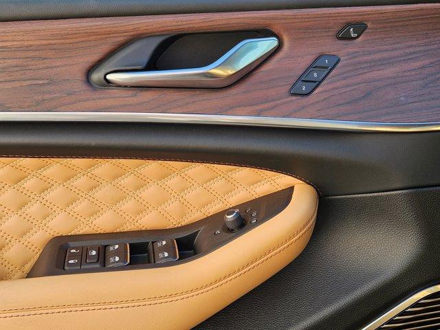 new 2025 Jeep Grand Cherokee L car, priced at $71,099