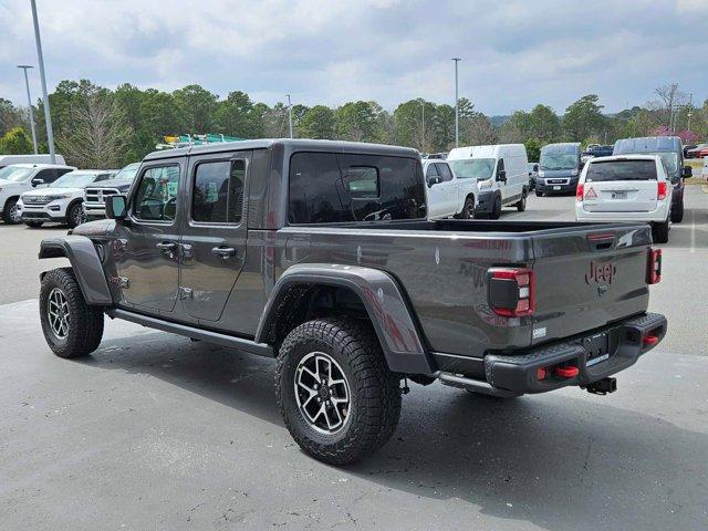 new 2024 Jeep Gladiator car, priced at $53,767