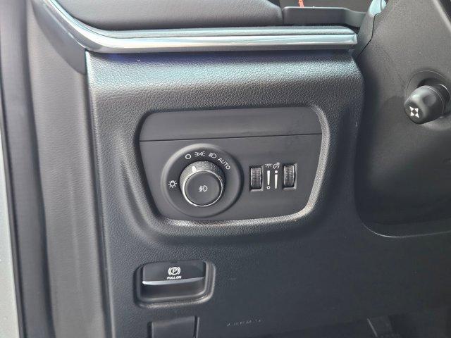 used 2024 Jeep Grand Cherokee L car, priced at $45,995