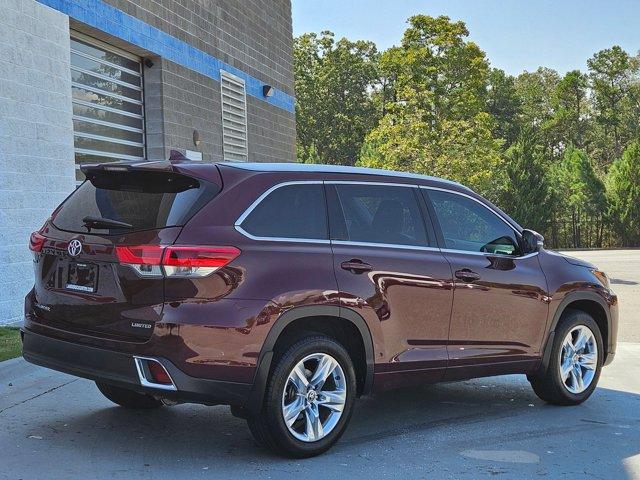 used 2019 Toyota Highlander car, priced at $28,995