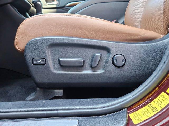 used 2019 Toyota Highlander car, priced at $28,995