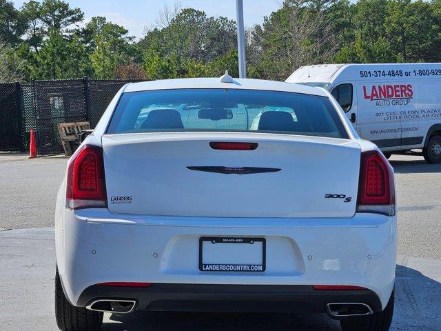 used 2022 Chrysler 300 car, priced at $26,999