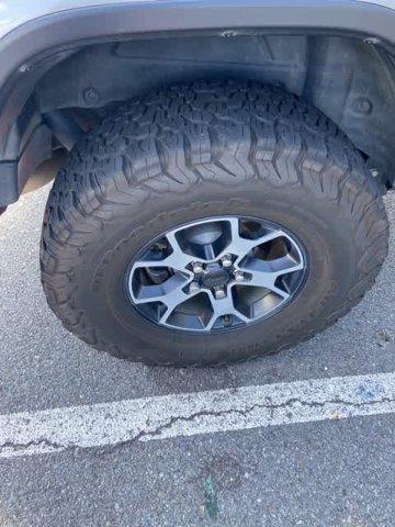 used 2019 Jeep Wrangler Unlimited car, priced at $33,995